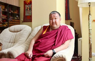 Избран временно исполняющий обязанности Шаджин ламы Калмыкии