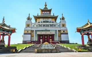 18 марта в Центральном хуруле состоится торжественная церемония «Ширәд заллһн» (церемония интронизации) Шаджин ламы Калмыкии 