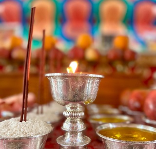 С 20 мая начнется священный для всех буддистов месяц Үрс сар