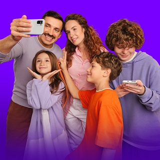 Семейный бум: «Ростелеком» зафиксировал значительный рост подключений к пакетным предложениям цифровых услуг и мобильной связи  